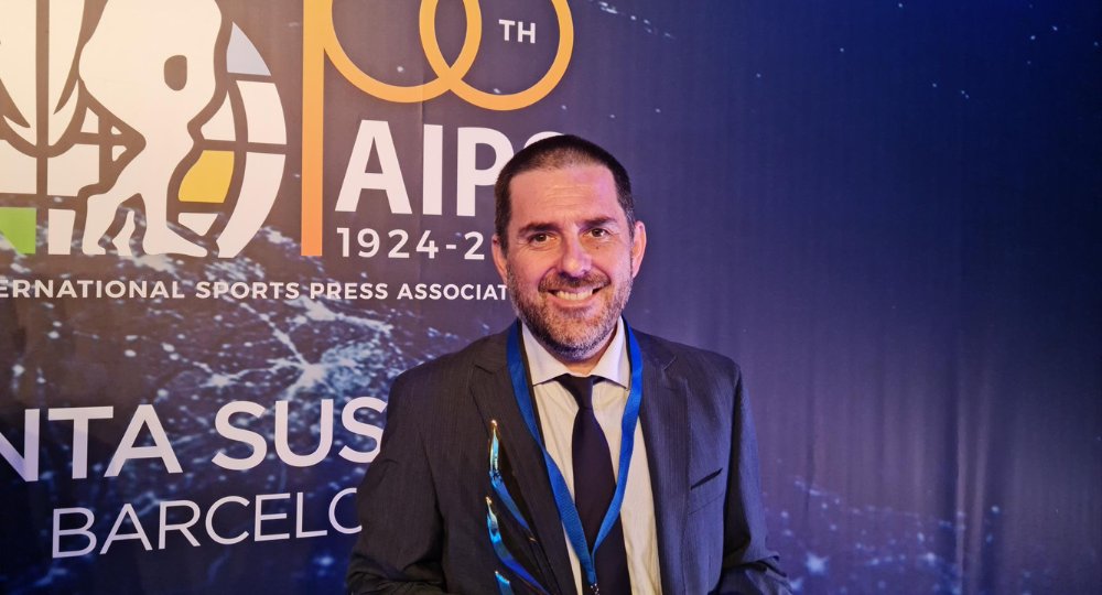 Cristián Arcos, ganador del AIPS Sport Media Award 2024 por su podcast